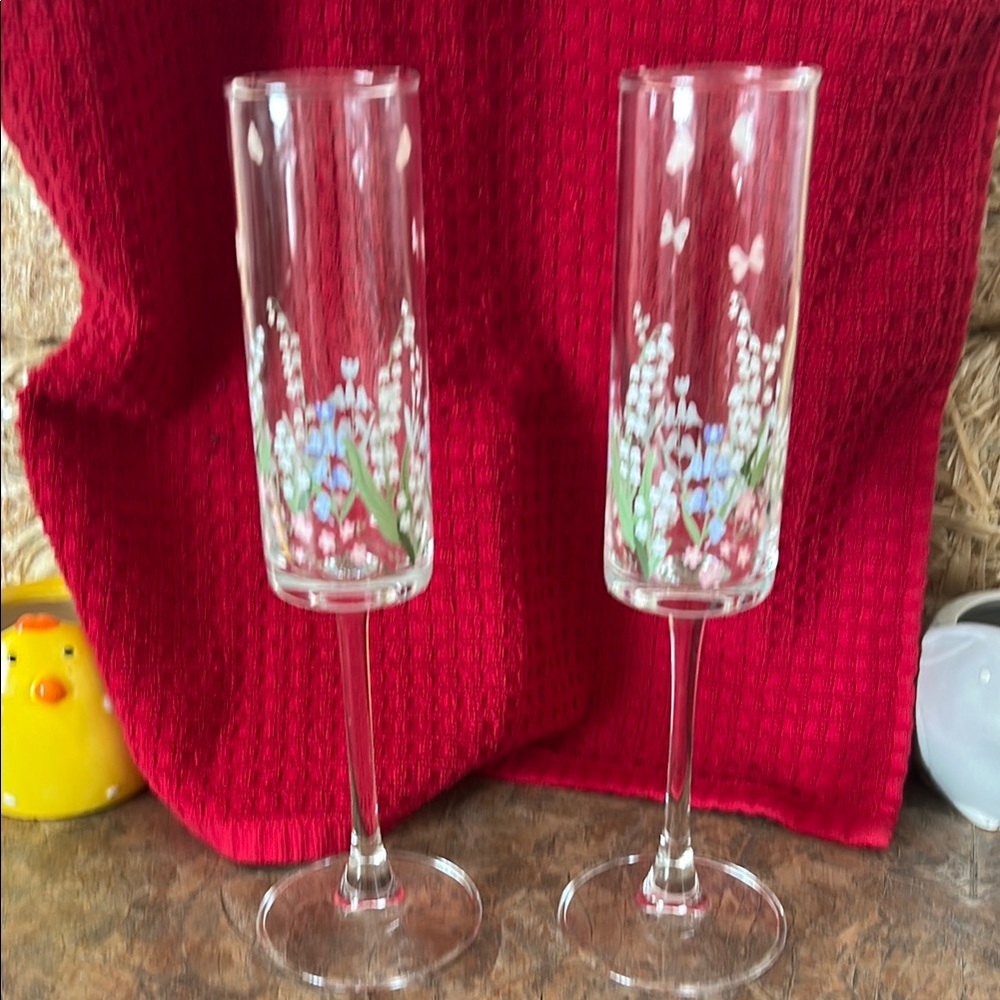 Floral Champagne Flutes
